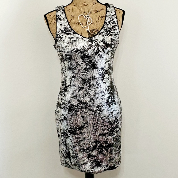 Soprano Dresses & Skirts - Soprano Silver/black sleeveless metallic sequin dress Med. NWT